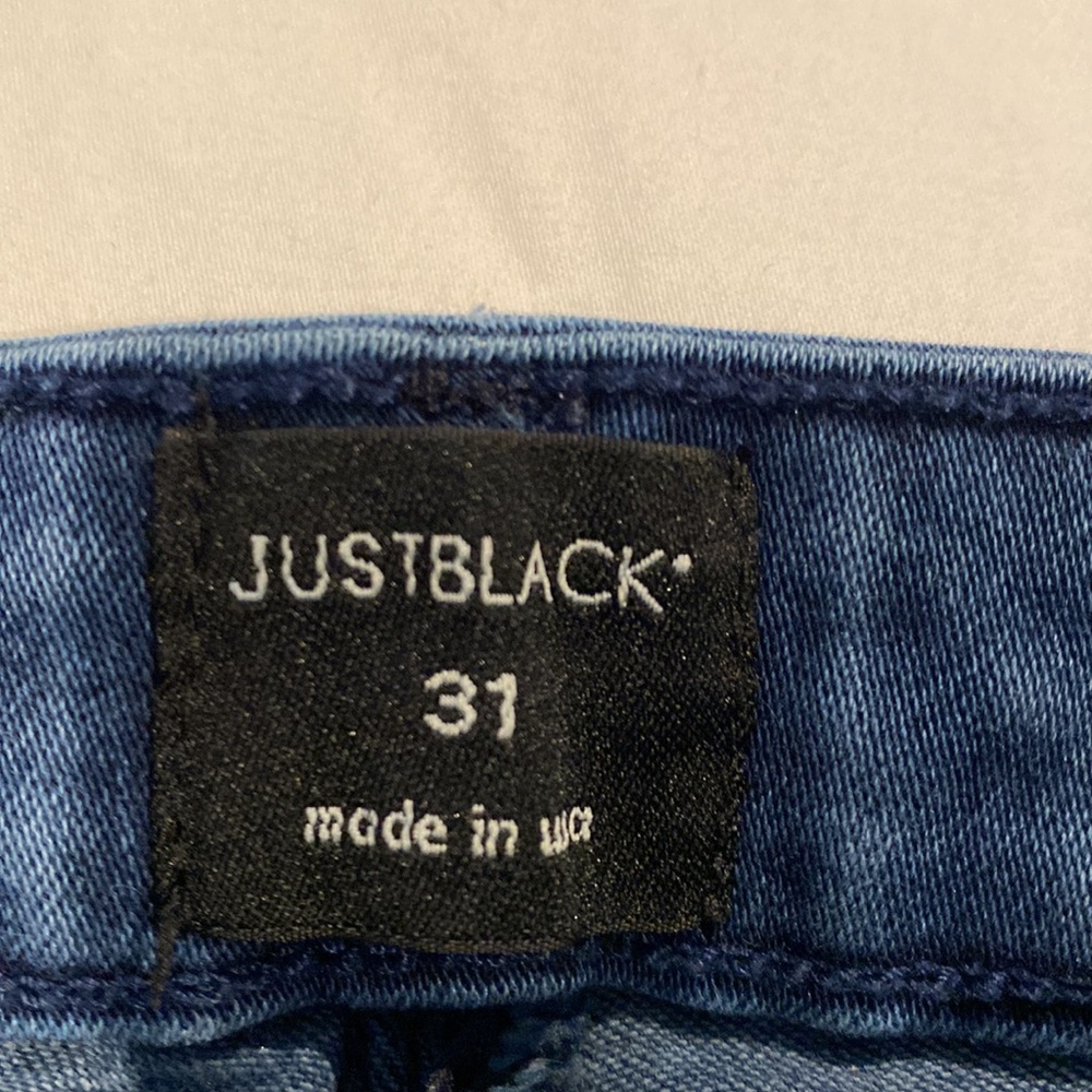 Just black jeans - Picture 2 of 5